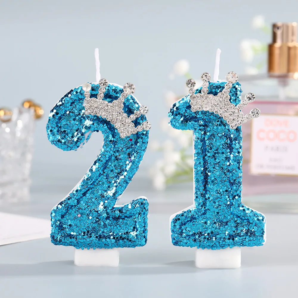 Blue Crown Number Birthday Can - огляд і ціна Holiday Candle Set
