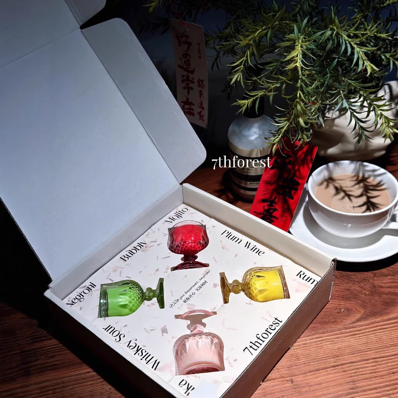Scented Candle Gift Set Wine G - огляд і ціна Holiday Candle Set